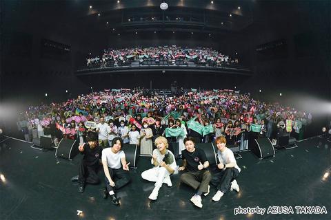 手越祐也と豪華アーティストのコラボライブをスペシャル放送！