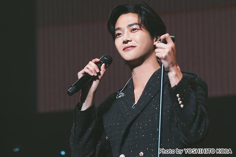 ロウン、28歳のバースデーを「ありえないぐらいすごく特別な誕生日パーティー」で祝う