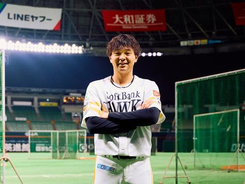 福岡ソフトバンクホークスの川瀬晃選手が語る映画『FUKUOKA SoftBank HAWKS REVIVAL―2024優勝の軌跡―』の見どころ