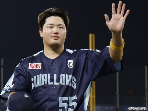 東京ヤクルト「村神様」完全復活 「ええー、人間の村上宗隆です」【二宮清純】