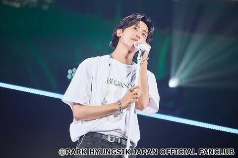 パク・ヒョンシク、日本で初のファンコンサート開催「僕とファンの皆さんとの素敵なBEGINNINGになってほしい」