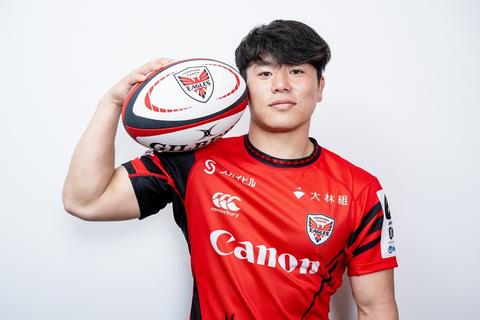 積極的にトライを狙い、今季こそトップ6入りへ！【横浜キヤノンイーグルス 石田吉平】