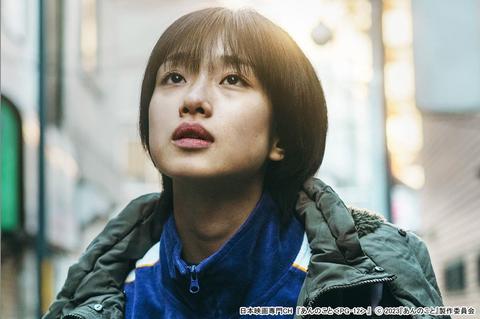 朝ドラヒロインへの期待大！女優・河合優実の評価を高めた必見映画3選