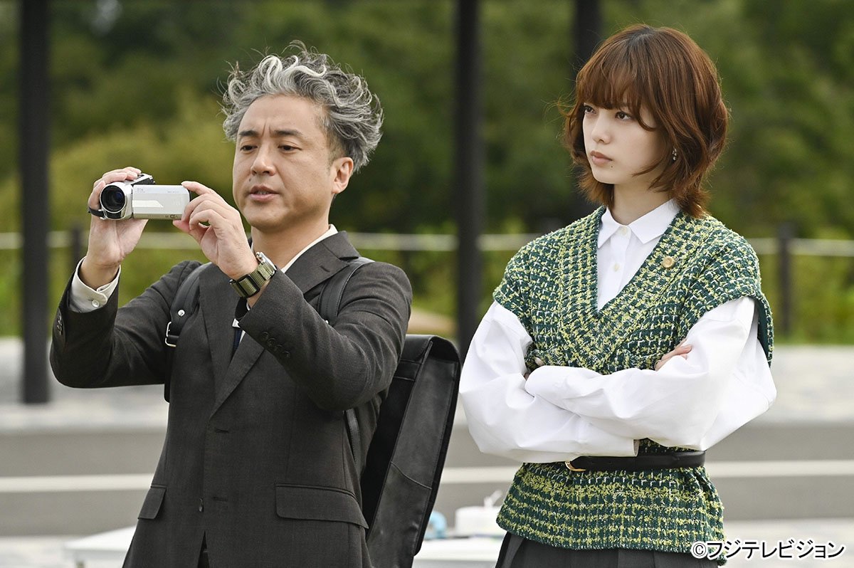 ムロツヨシ×平手友梨奈の最強リーガルエンターテインメント「うちの弁護士は手がかかる」【小虎・りょう】