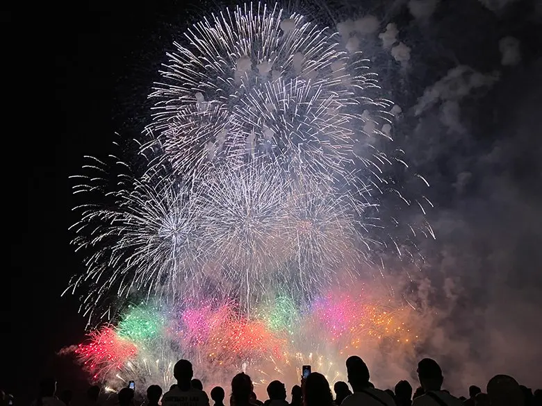 20251225_hanabi_02.webp