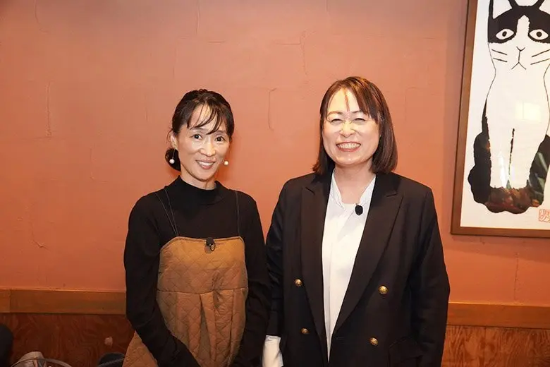 倉嶋紀和子と細江純子"銘友"の2人が燗酒の魅力に出合う