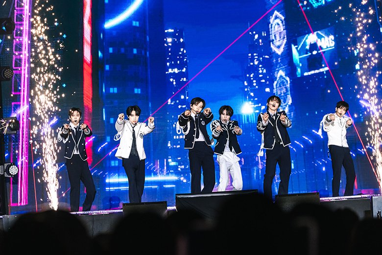 250501_kbs04WayV & RIIZE.jpg