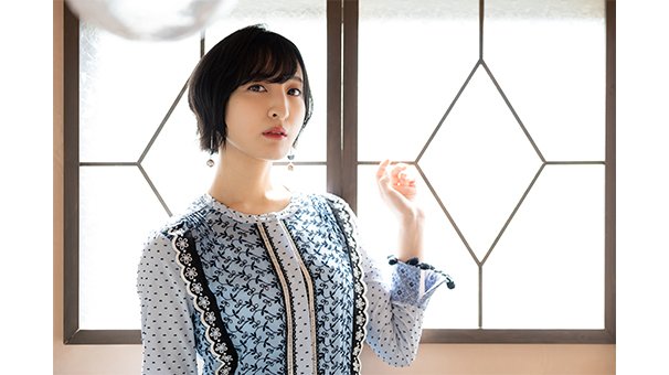 声優・佐倉綾音インタビュー#2「『お芝居は仮想現実だと思う』生々しさとアニメ芝居のはざまで思うこと」