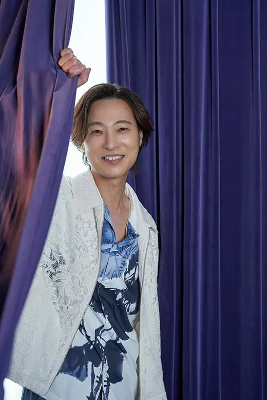 デビュー25周年を迎えた山内惠介にインタビュー「歌にこそ真実があり