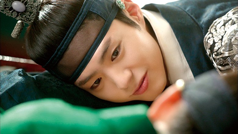 250831_loveinthemoonlight04.jpg