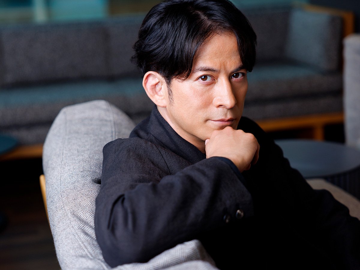 岡田准一初のプロデュース作品「イクサガミ」にかける思いとは―「時代劇をつなぐために長年考えてきた答えが『イクサガミ』」