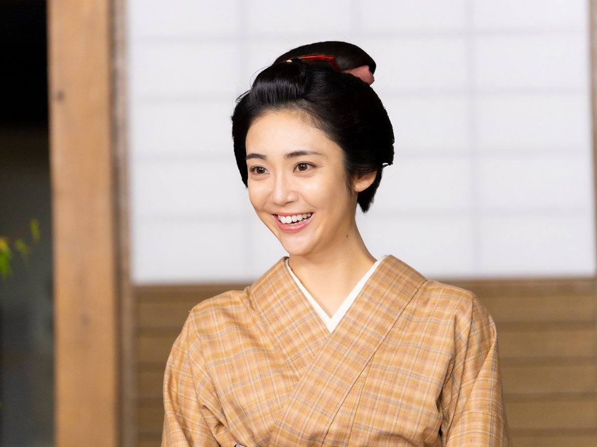 時代劇「三屋清左衛門残日録」最新作出演の山谷花純が時代劇の魅力を語る