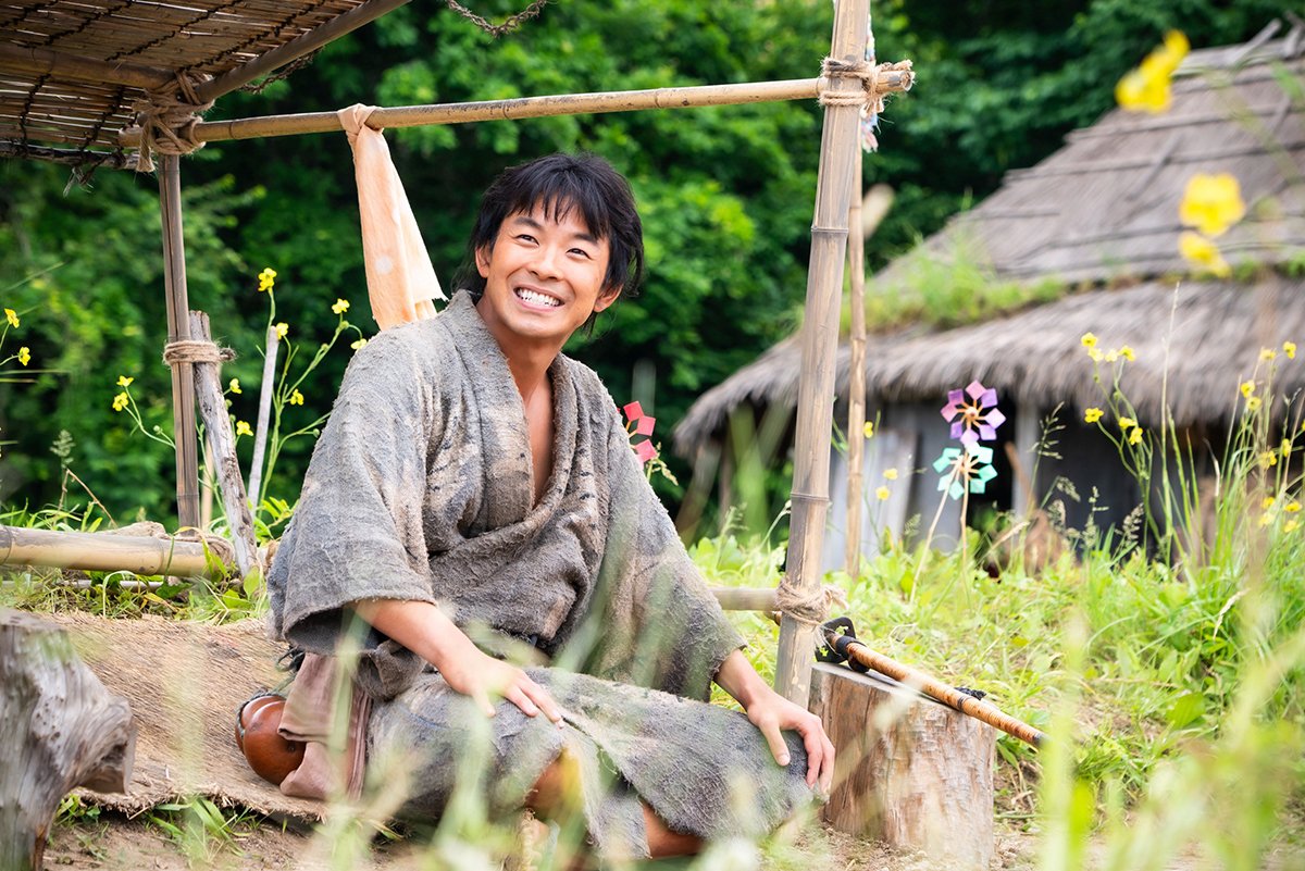 仲野太賀、大河ドラマ『豊臣兄弟！』主演で語る小栗旬・信長役の迫力