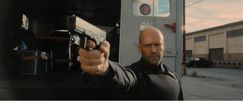 260429_jasonstatham02.jpg