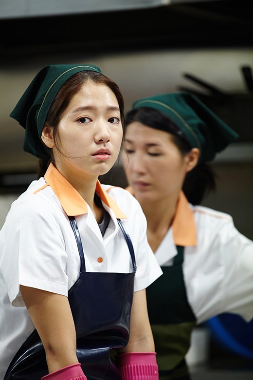 260606_parkshinhye05.jpg