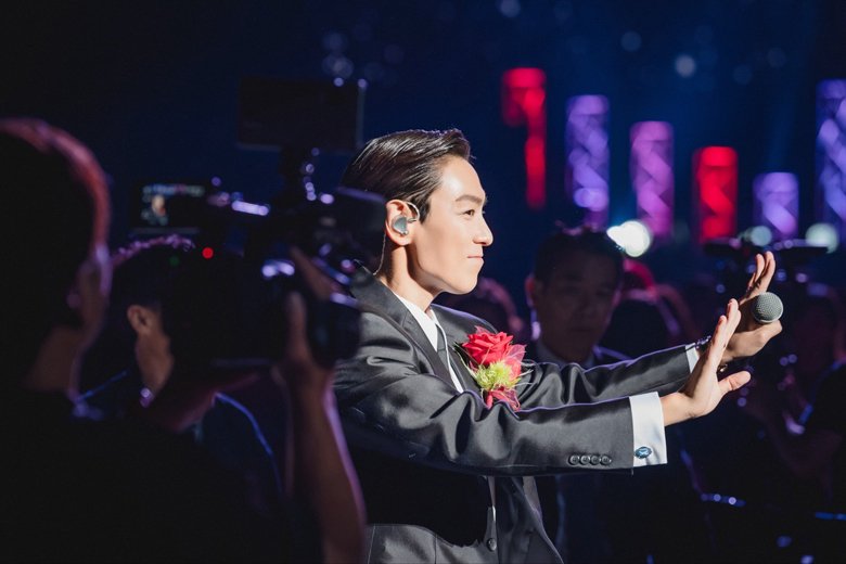 2608TOP06.jpg