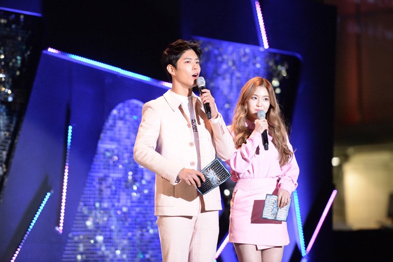 2609MusicBankMC_08.jpg