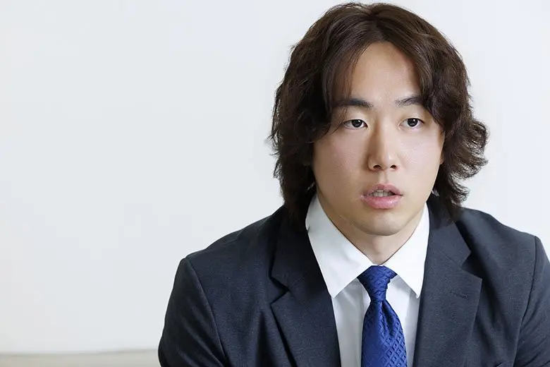 261001_katayama_04.webp