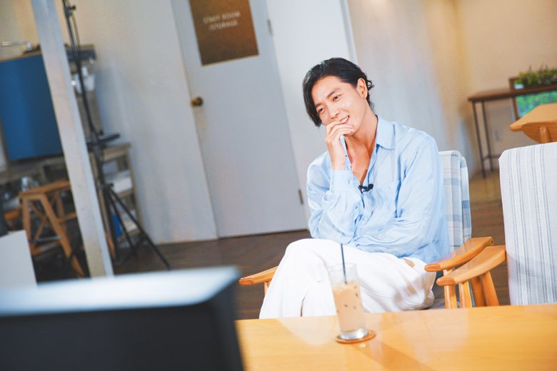 261006_GongYoo10.jpg
