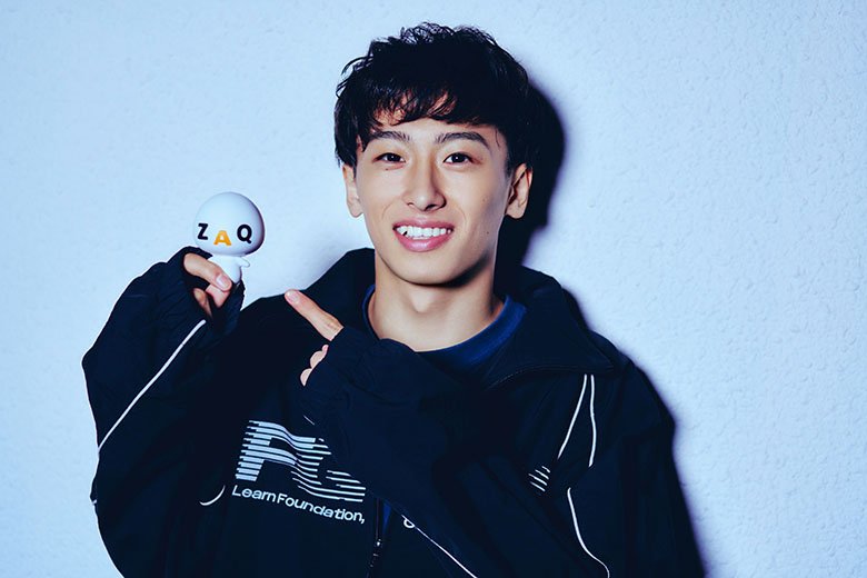 REAL AKIBA BOYZ・龍の単独公演はダンスと生バンドの即興で生まれるガチバトル！